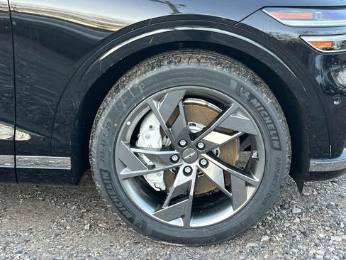 New 2025 Genesis Electrified GV70 w/ Prestige Package AWD/4WD image 6