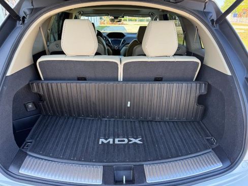 Used 2020 Acura MDX Advance Package, Low Miles, Sh FWD image 16