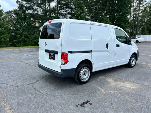 Used 2017 Nissan NV200 S w/ Back Door Glass Package image 6