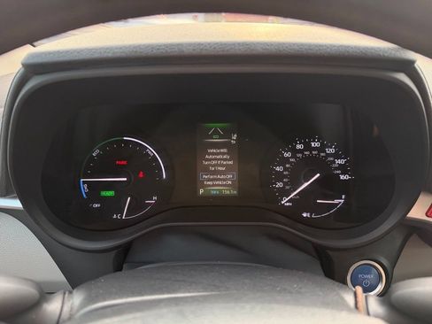 Used 2022 Toyota Sienna LE FWD image 16
