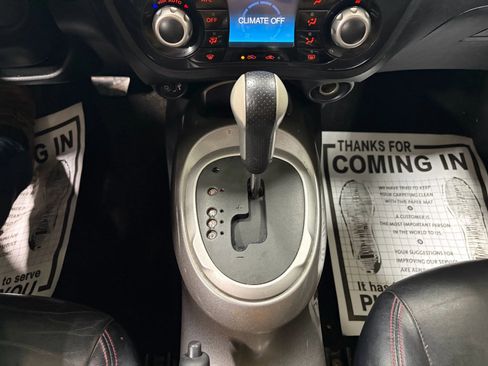 Used 2011 Nissan Juke SL AWD/4WD image 37