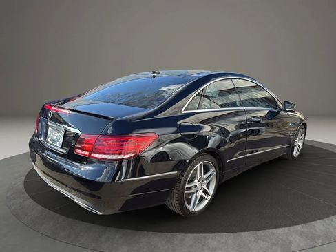 Used 2015 Mercedes-Benz E 400 4MATIC Coupe image 5