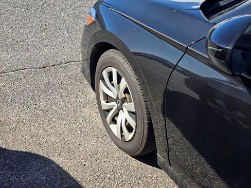 Used 2022 Honda Civic LX image 20