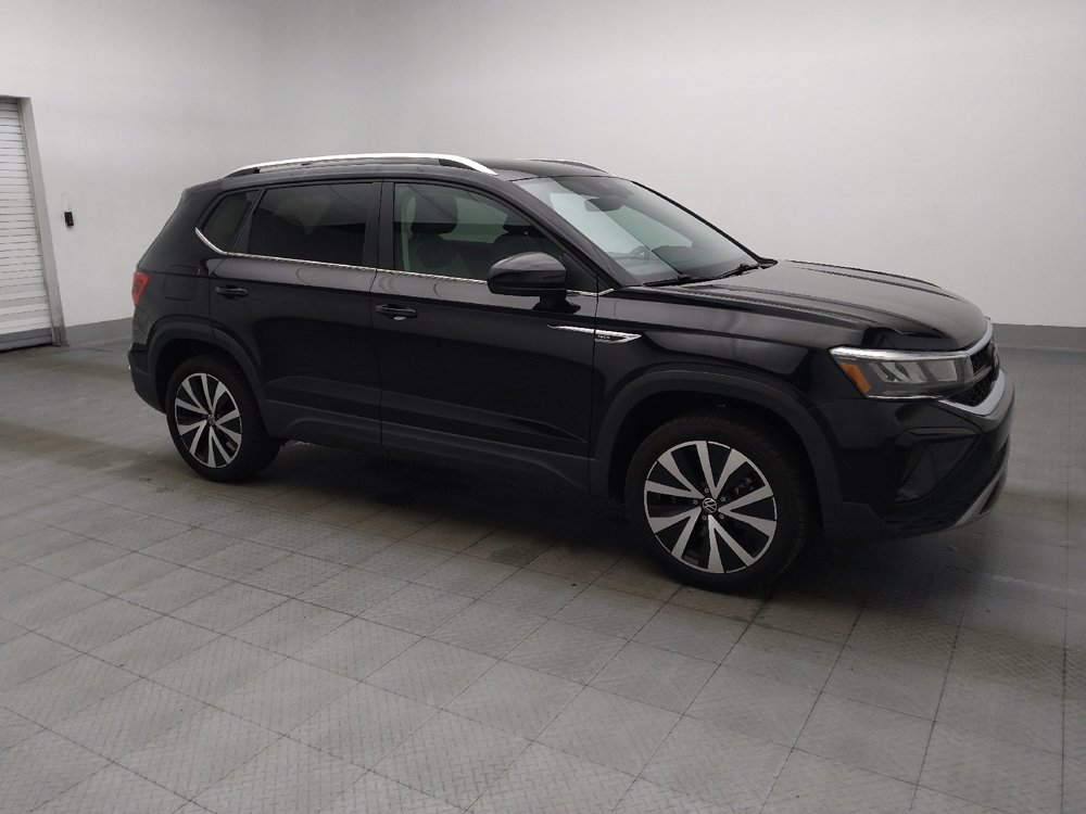Used 2024 Volkswagen Taos SE FWD image 11