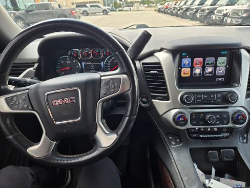 Used 2017 GMC Yukon SLT w/ HD Trailering Package RWD image 10