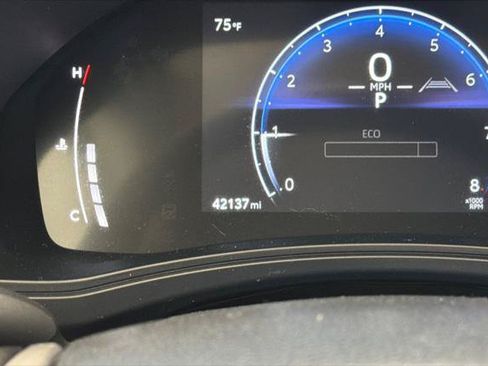 Certified 2024 Toyota Grand Highlander AWD image 29