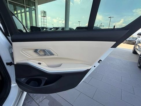 Used 2023 BMW 330i Sedan w/ Driving Assistance Package RWD image 30