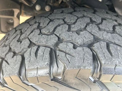 Used 2022 RAM 1500 Big Horn AWD/4WD image 16