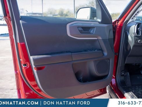 Used 2025 Ford Bronco Sport Big Bend w/ Convenience Package image 13