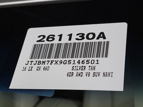 Used 2016 Lexus GX 460 w/ Premium Package AWD/4WD image 30