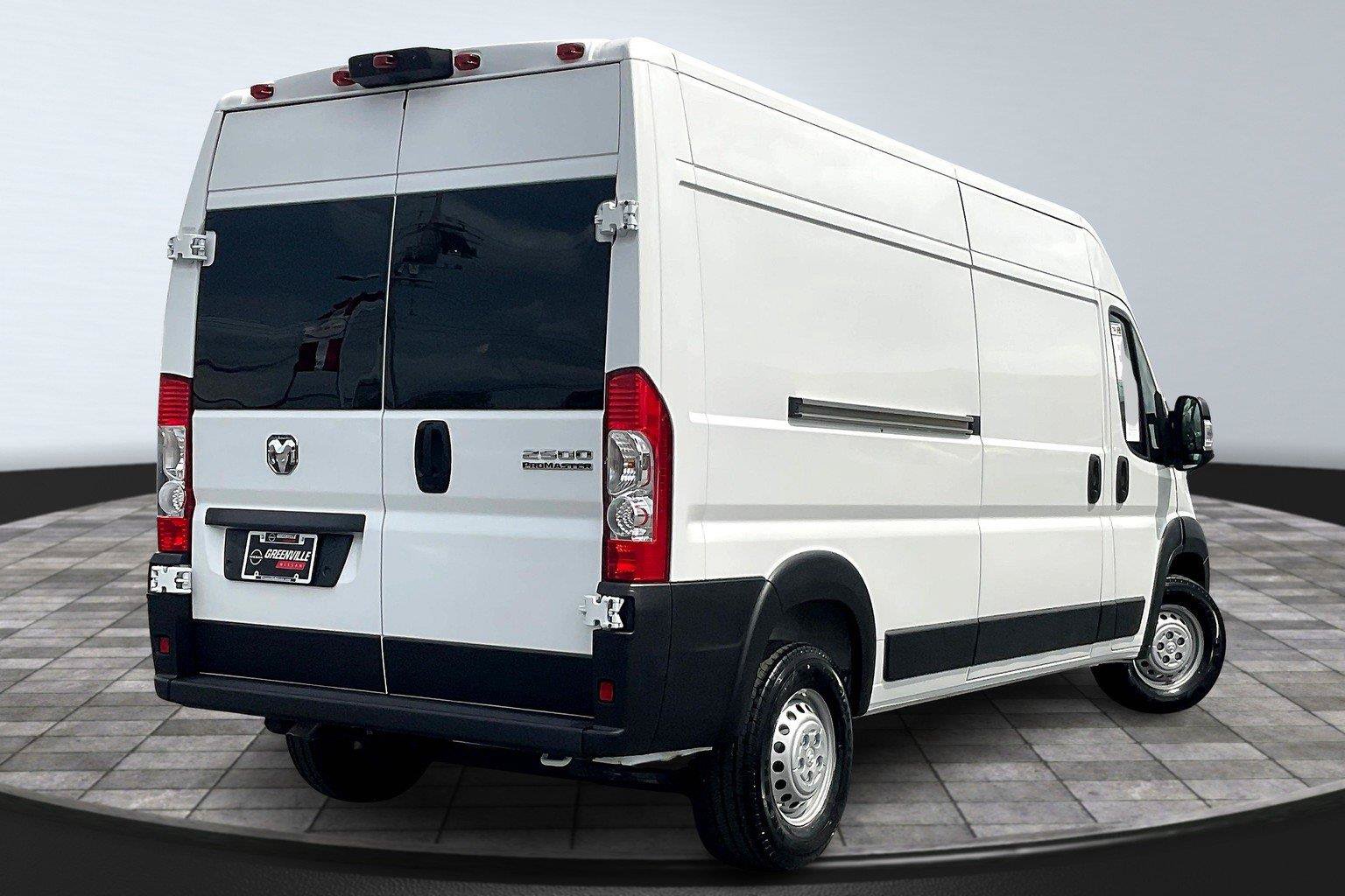 Used 2024 RAM ProMaster 2500 FWD image 14