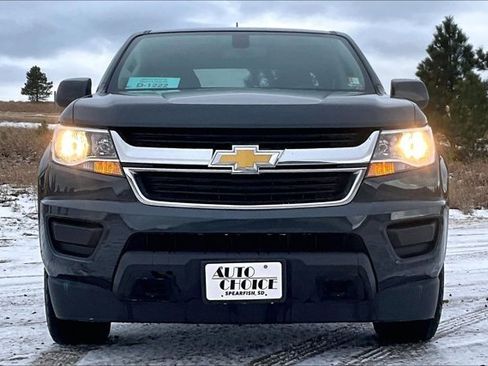 Used 2018 Chevrolet Colorado LT image 2
