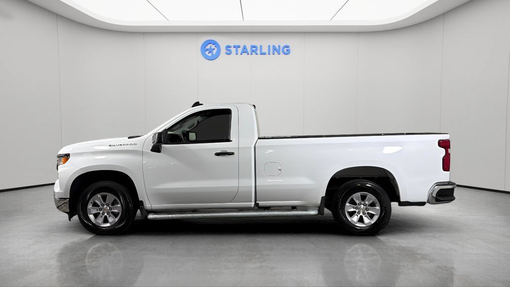 Certified 2025 Chevrolet Silverado 1500 W/T RWD image 5