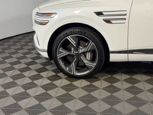 Used 2025 Genesis GV80 3.5T Prestige image 12