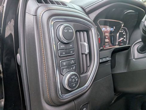 Used 2021 GMC Sierra 1500 AT4 w/ AT4 Premium Package AWD/4WD image 14
