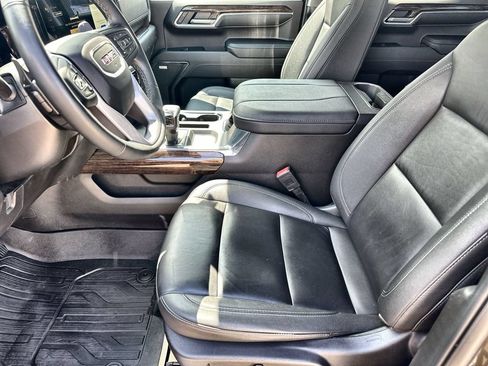 Used 2024 GMC Sierra 1500 Elevation w/ Elevation Premium Package AWD/4WD image 24