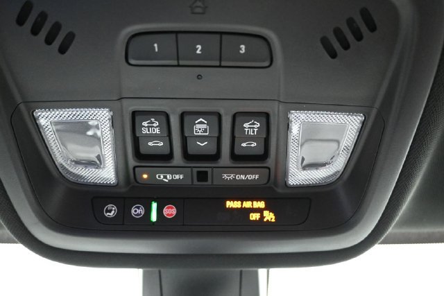 Used 2023 Chevrolet Traverse LT w/ LT Premium Package AWD/4WD image 50