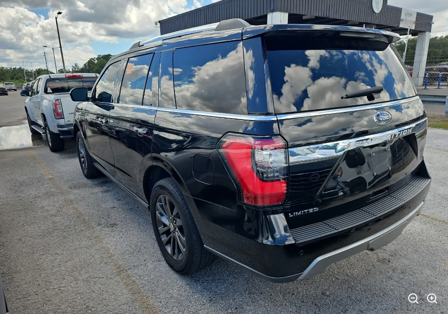 Used 2021 Ford Expedition Limited RWD image 4