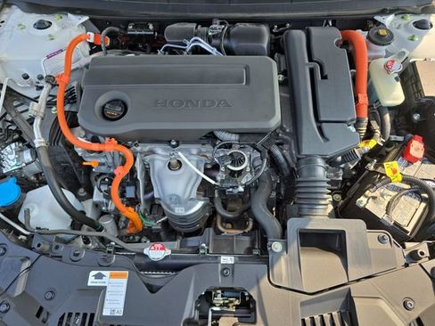 Used 2025 Honda Accord Sport image 33