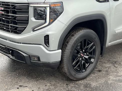 New 2026 GMC Sierra 1500 Elevation AWD/4WD image 9