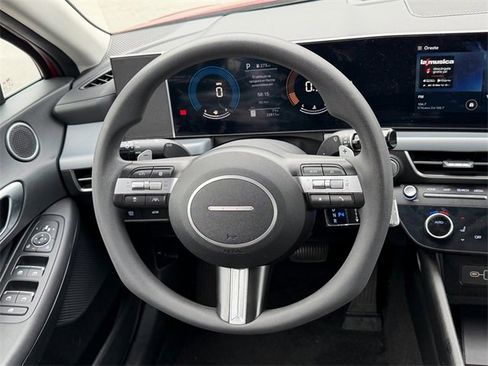 Used 2024 Hyundai Sonata SEL image 9