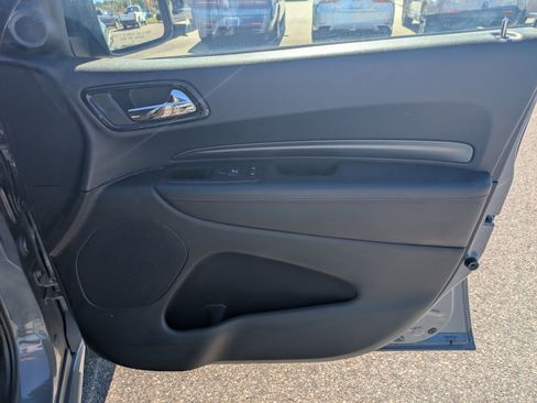 Used 2024 Dodge Durango GT image 33