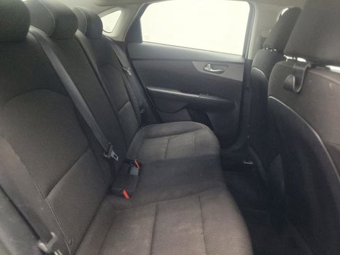 Used 2021 Kia Forte LXS FWD image 19