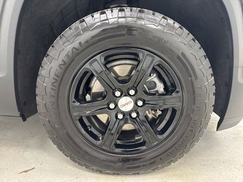 Used 2023 GMC Acadia AT4 w/ Technology Package image 36