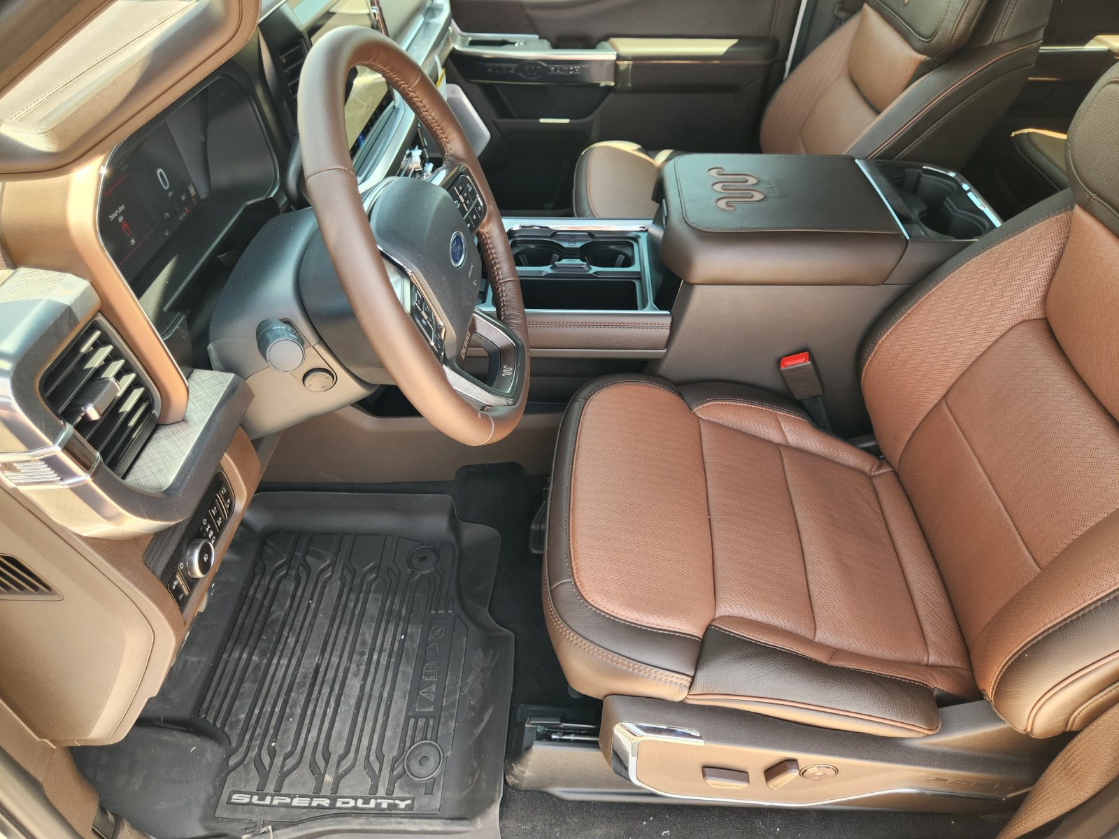New 2026 Ford F350 King Ranch w/ Chrome Package AWD/4WD image 13