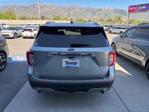 Used 2021 Ford Explorer Limited w/ Equipment Group 301A AWD/4WD image 5