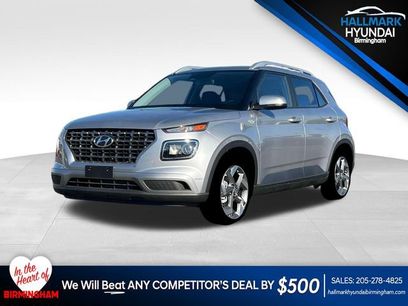 New 2025 Hyundai Venue SEL