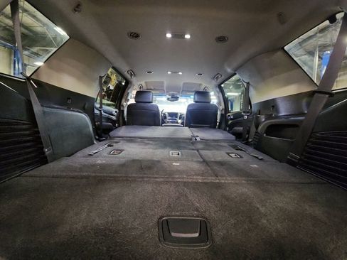 Used 2019 Chevrolet Tahoe LT image 33