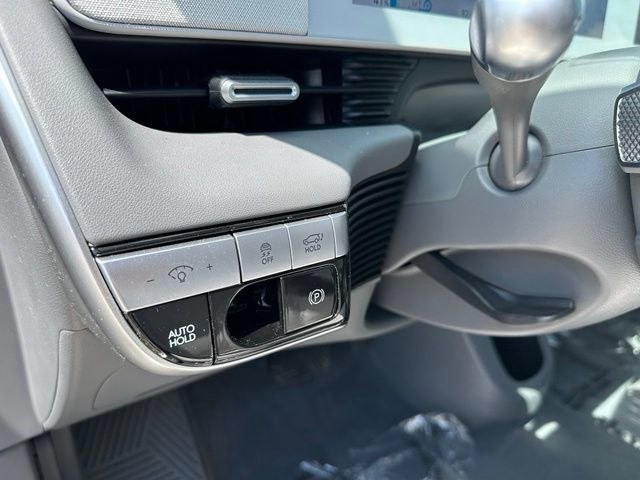 Used 2024 Hyundai Ioniq 5 Limited AWD/4WD image 22