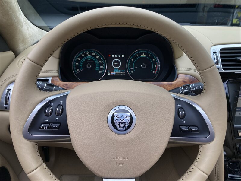 Used 2012 Jaguar XK Convertible RWD image 21
