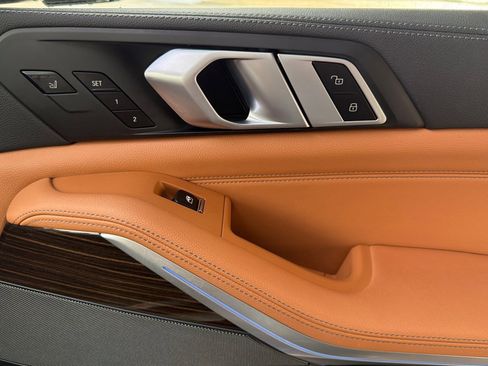 Used 2021 BMW X5 xDrive45e w/ Premium Package image 21