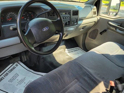 Used 2003 Ford F350 4X2 2dr Regular Cab 140.8 164. image 7