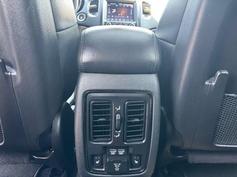 Used 2019 Dodge Durango R/T w/ Blacktop Package AWD/4WD image 18