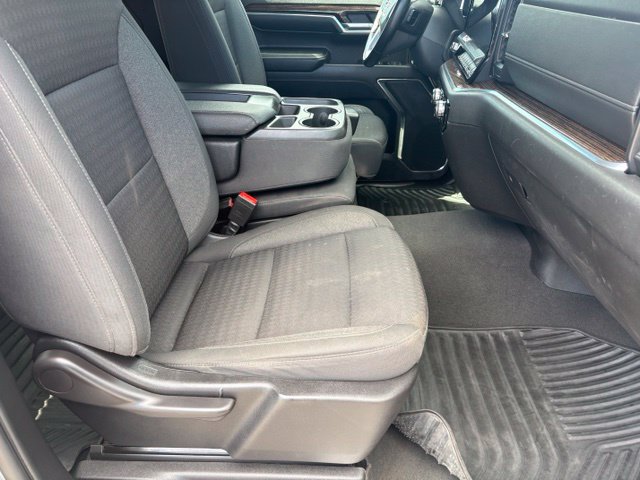 Used 2023 GMC Sierra 1500 SLE w/ Enhanced Capability Package AWD/4WD image 18