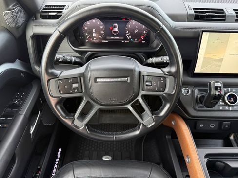 Used 2023 Land Rover Defender 110 X image 13