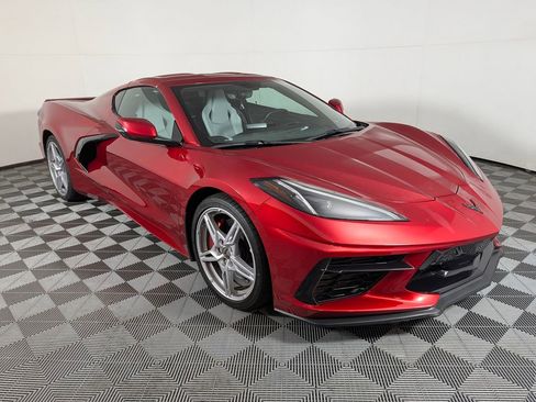 Used 2022 Chevrolet Corvette Stingray Preferred Cpe w/ Z51 Performance Package RWD image 9
