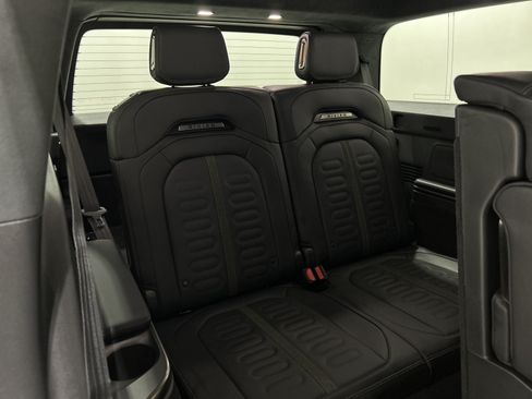 Used 2024 Rivian R1S Adventure Quad AWD/4WD image 25