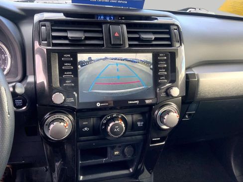 Used 2021 Toyota 4Runner TRD Off-Road Premium AWD/4WD image 46