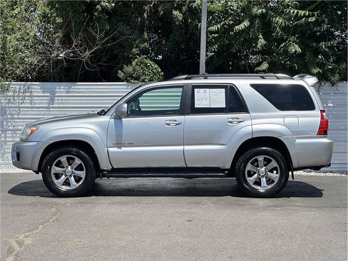 Used 2006 Toyota 4Runner Limited AWD/4WD image 13