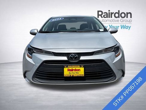 Used 2023 Toyota Corolla LE FWD image 2