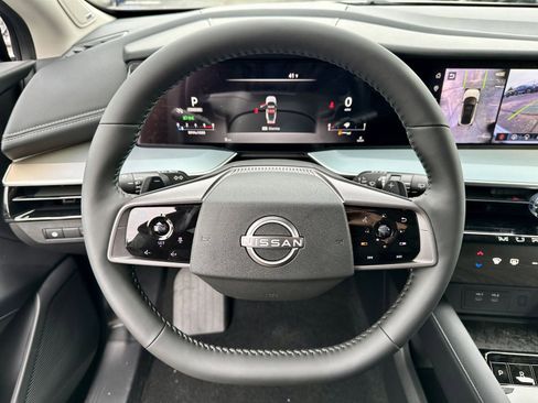 Used 2025 Nissan Murano SL image 21