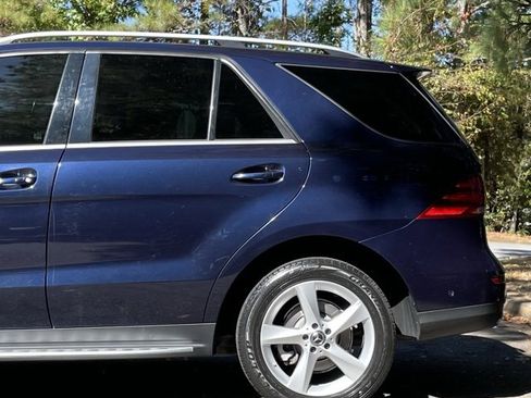 Used 2018 Mercedes-Benz GLE 350 4MATIC image 6