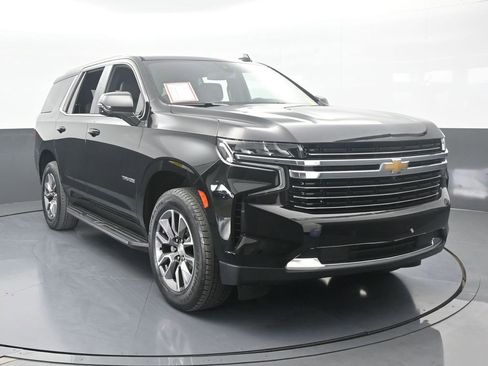 Used 2022 Chevrolet Tahoe LT w/ Luxury Package image 9