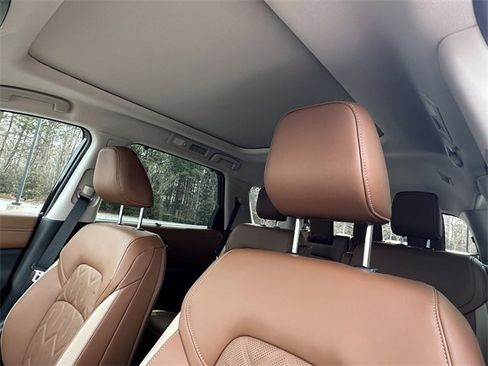 New 2026 Nissan Pathfinder Platinum image 26