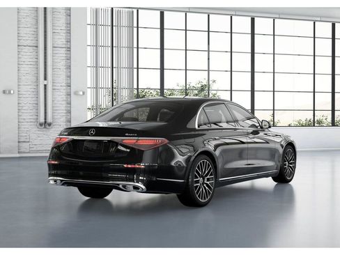 Used 2025 Mercedes-Benz S 580 4MATIC Sedan image 22