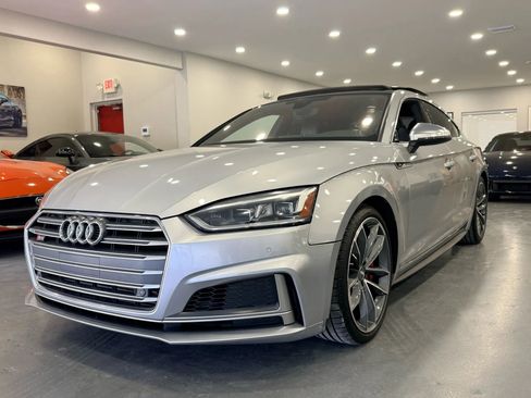 Used 2018 Audi S5 Premium Plus w/ Navigation Package image 3